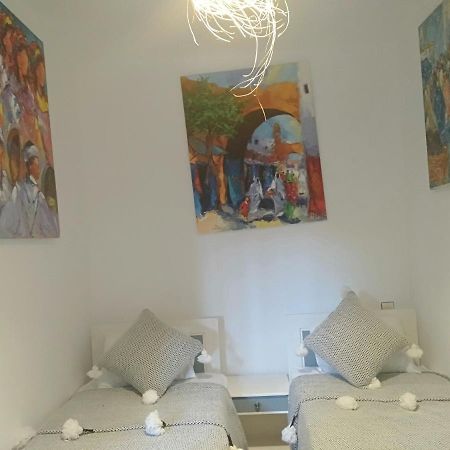 Appartements La Grotte エッサウィラ エクステリア 写真